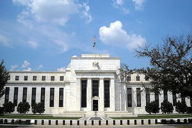 Представитель ФРС Уоллер поддержал повышение ставок на 25 базисных пунктов