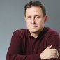 Рубль в четверг упал, продолжая обновлять многомесячные минимумы к основным валютам